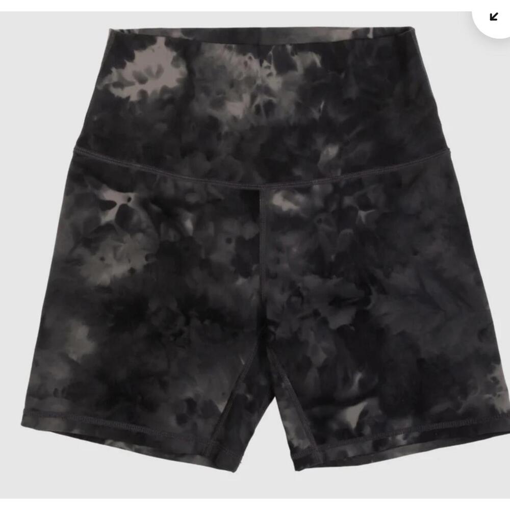 Infinity Cheer Super Soft 6" Biker Shorts in Black Tie Dye